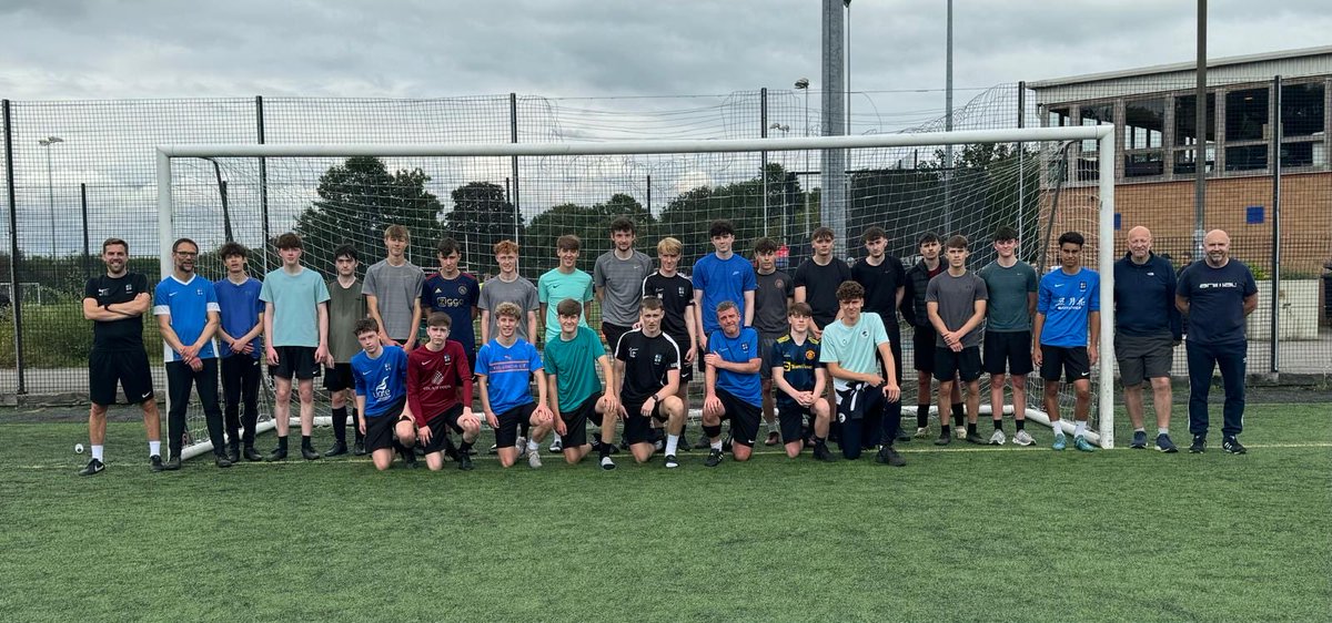 The end of an era as the U16s finish - good luck to all the lads on their football journey 💙💙⚽️⚽️👍👍🏆🏆