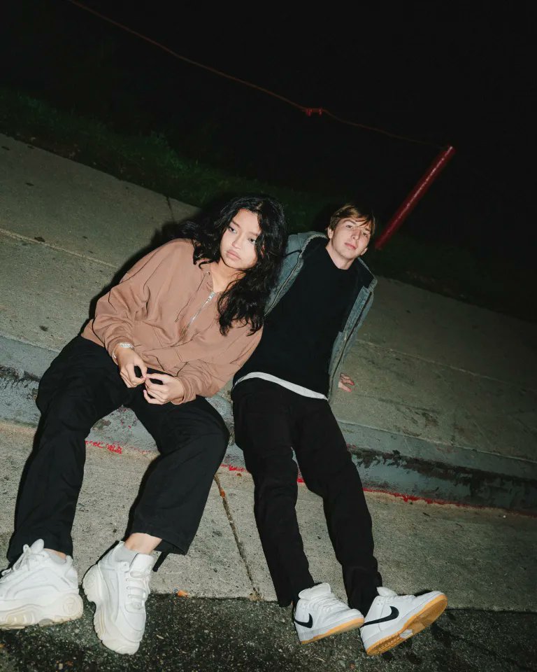 lynlapiddata's tweet photo. Since we're getting new music soon, what recent Lyn collab song would you want to hear live?

Reply with "[song name] + #roomforyou #roomforlyn #grentftlyn" https://t.co/iJ5qSsTyzK