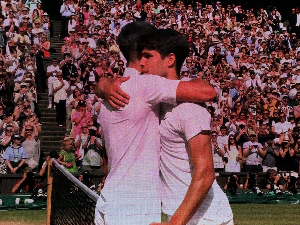 Dan Nicholl tweet media