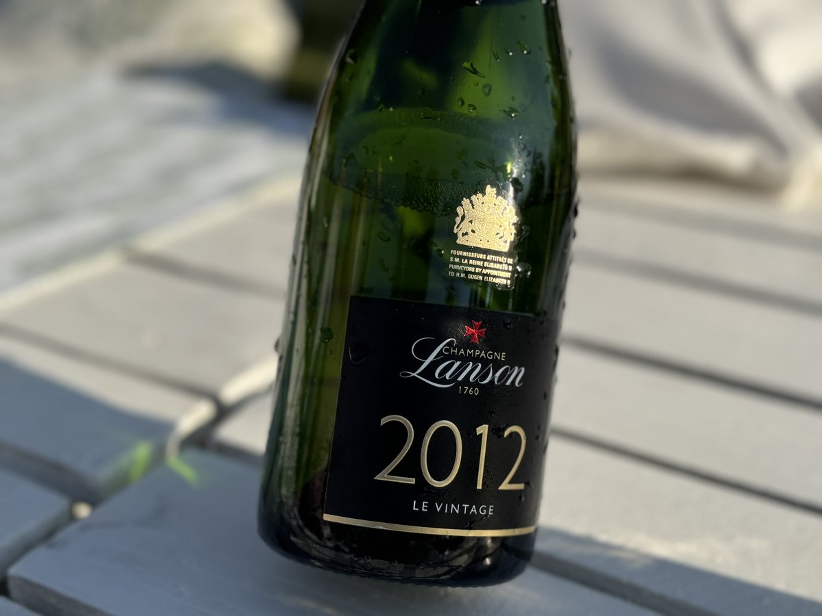 Dan Nicholl tweet media