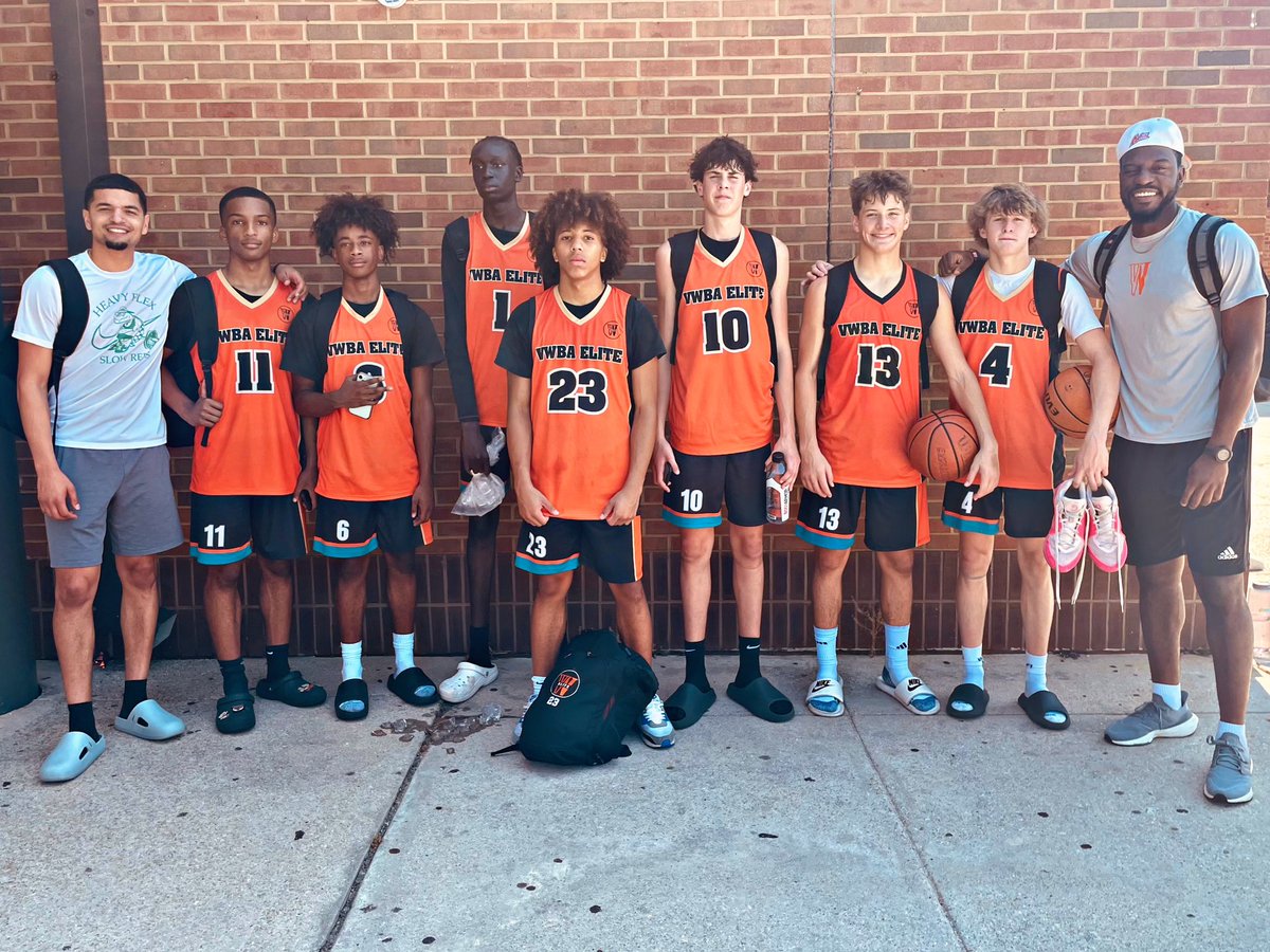 VWBAelite's tweet photo. S/O to VWBA 15U going 6-0 in ATL Elite32 @ontheradarhoops and @recruit_look  event ‼️ Guys played hard all weekend long .. way to represent.. #VWBAcertified https://t.co/vYr9C1VC8P