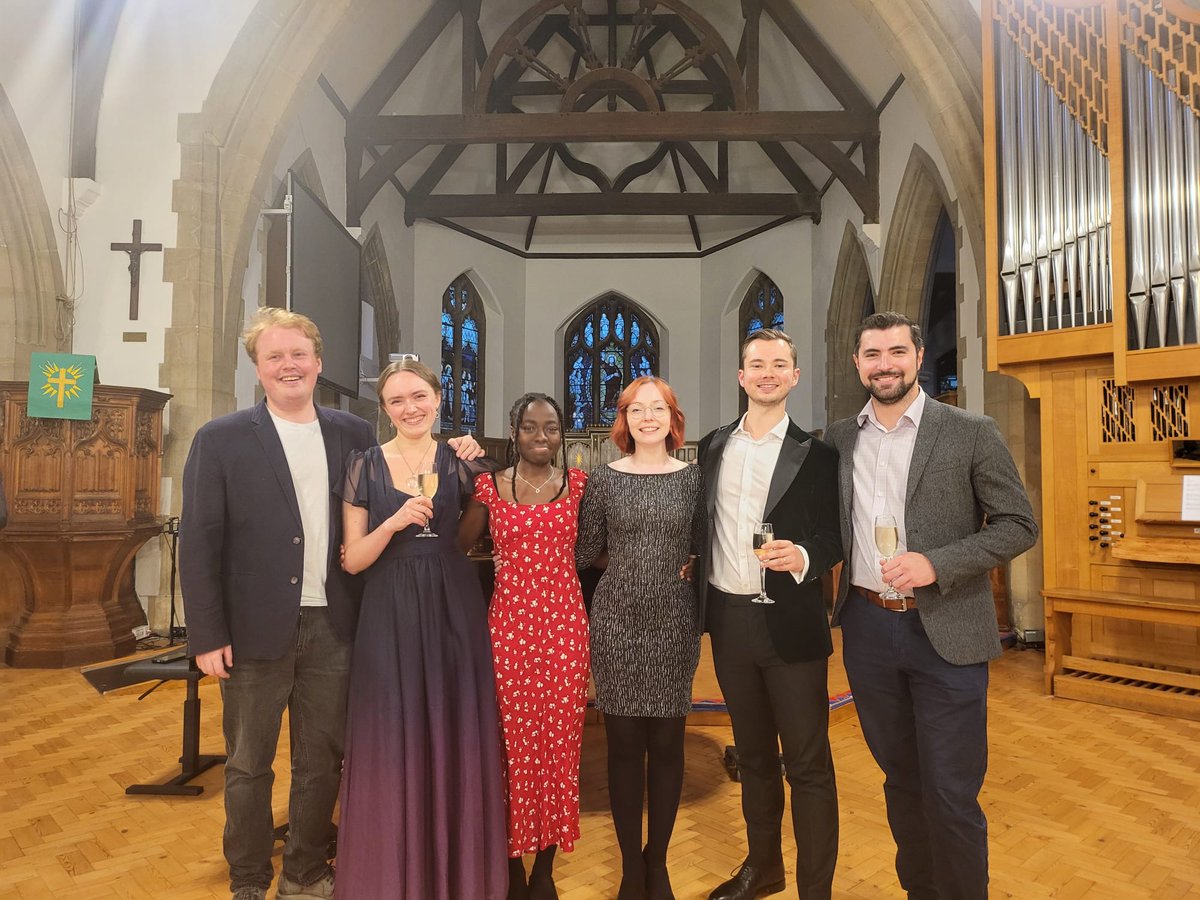 Our wonderful 2024 choral scholars thrilled us with their singing at their final recital on Friday. They have played an important part of choir life over the year and we wish them well wherever their careers take them. #choralscholars
#southwestlondonchoirs #choralsinging