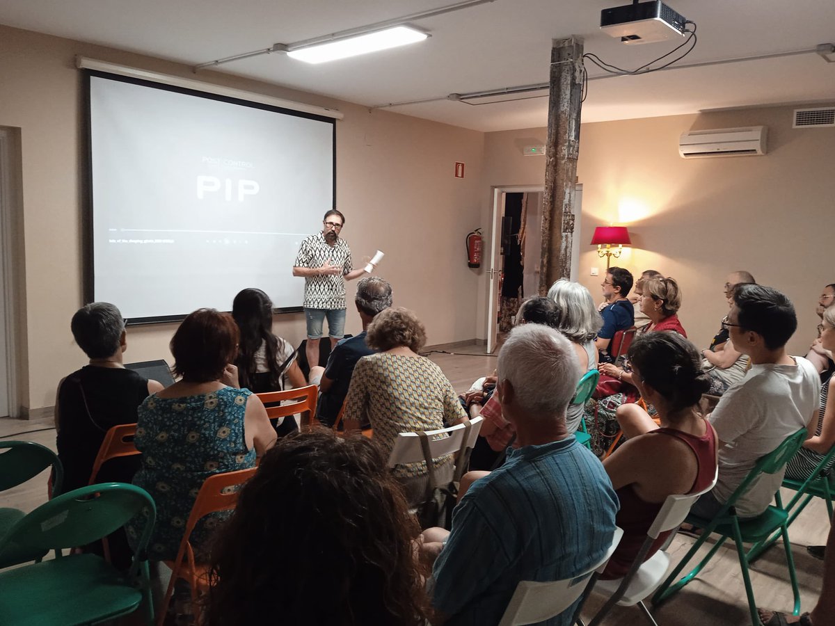 ¡Muchas gracias a todas las personas que han acudido a las proyecciones de la VI Muestra de Cine Finlandés, a las instituciones que lo han hecho posible y a los amigos que siempre nos apoyan!

KIITOS PALJON!
🩵🤍♥️💚💙💜