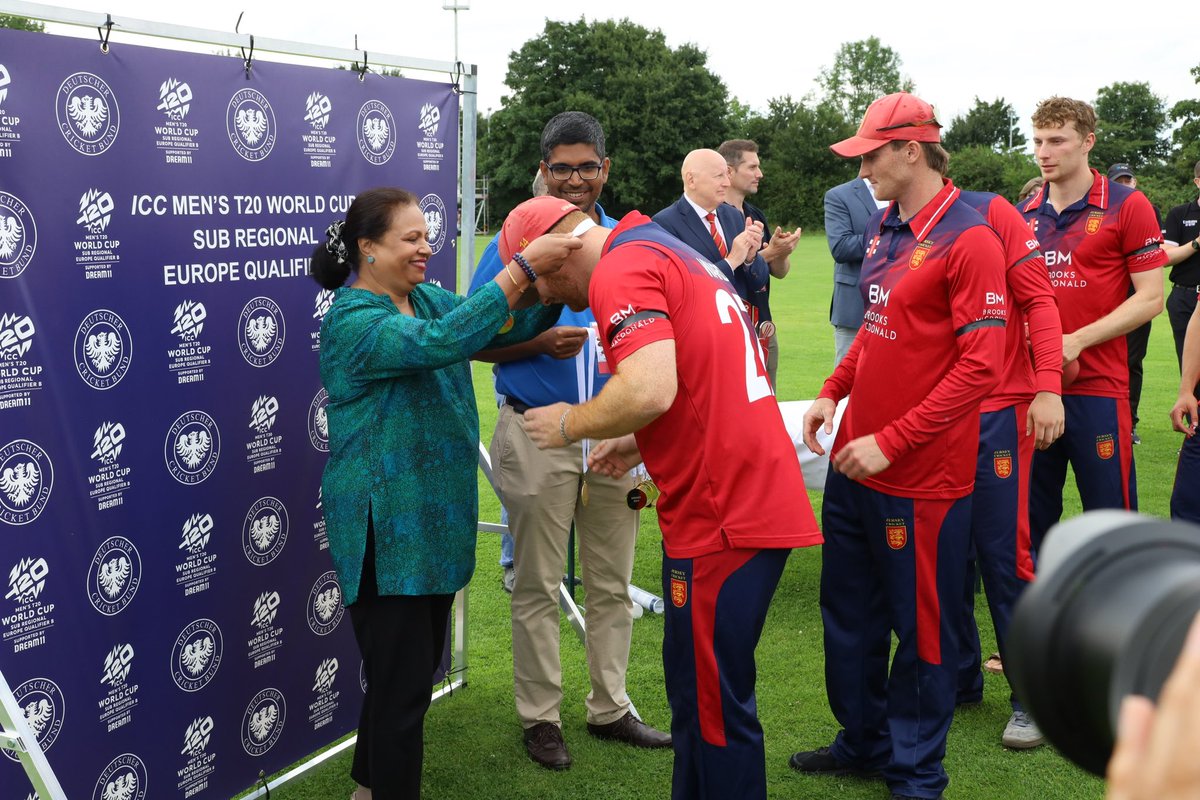 Cricket_Germany's tweet photo. Congratulations! @cricketinjersey is the winner of ICC Men’s T20 World Cup Europe Sub-Regional Qualifier-B . 

Ben Ward was not only man of the match but he was awarded player of the tournament for outstanding bowling performance through out the Tournament . https://t.co/ruFNsLpyRm