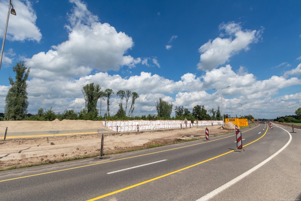 FocusOpZutphen's tweet photo. Foto's toegevoegd van zondag 14 juli 2024. Bourgonjetoren, Pracht Noorderhaven, Rondweg De Hoven, Het Koelhuis  en Kade Zuid . Ga naar https://t.co/jUbg31kNTn voor meer foto's. https://t.co/L7fPuTCLQj