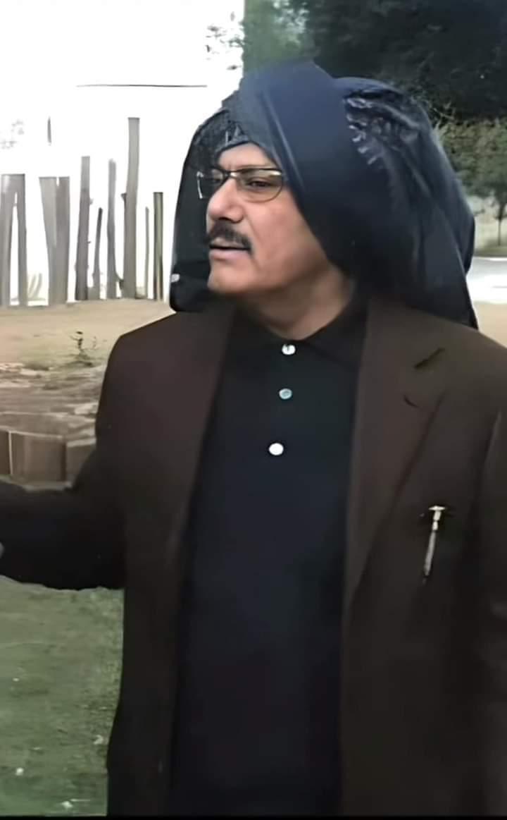 شعور جميل حين تعلم
أن هناك من يبحث عنك في غيابك  
فاحياناً دقائق ﻣﻦ اﻹﻫﺘﻤاﻡ 
تنسيك عاماً كاملاً من الألم.👌   
                                          
مساء  الأمل 🌹🌹