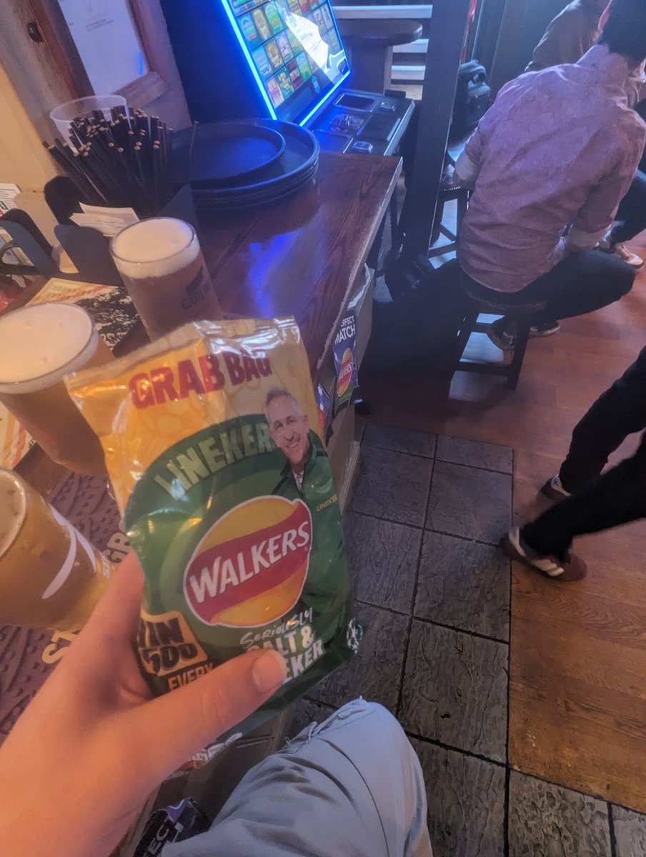 Jackminsh1297's tweet photo. 🏴󠁧󠁢󠁥󠁮󠁧󠁿 tapas > 🇪🇸 tapas. Fucking into em @England https://t.co/S9N0U1Xe15