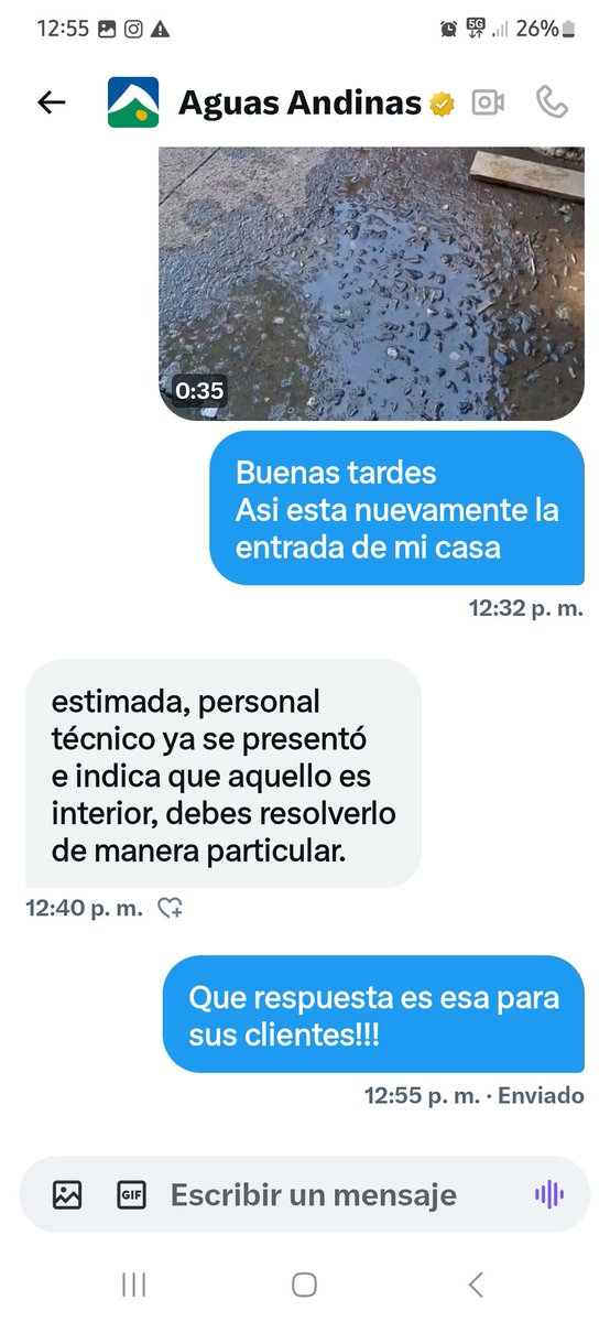 kekiprev's tweet photo. @aguas_andinas ese tipo de soluciones dan a sus clientes, no pueden pensar que hay otros problemas por algo se vuelve a tapar o quizás hicieron mal el trabajo, pero no prefieren decir que busquemos solos una solución. https://t.co/eyYNd56y1v