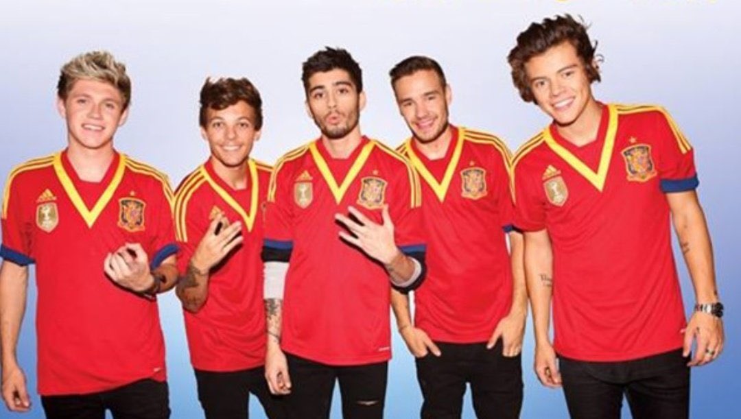 PaulSThin's tweet photo. venga que hoy nos llevamos la eurocopa!! https://t.co/b1JTqnYdvA