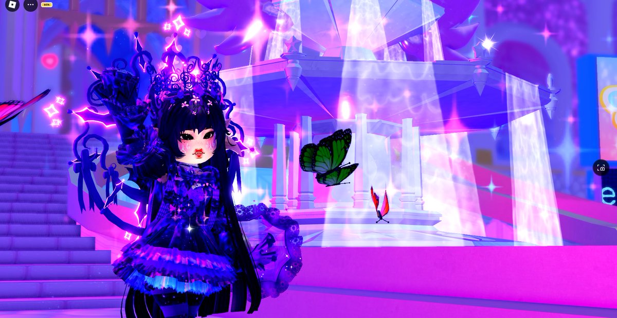 onIyac_e's tweet image. 4k Follower #RH Giveaway ! 💜
🌙 Prizes : Got Set,  #Robux 

(400 Robux each 10 winners)
(Got Set to 7 Winners each part)
Comment if you play RH!🌙

must follow me w/ 🔔 on!
like + rt + comment done!
qrt w/ tags

extras/hc🌙

follow @ev_viiaa &amp;amp; @Ibzezay , @rayviesl , @axixian💜