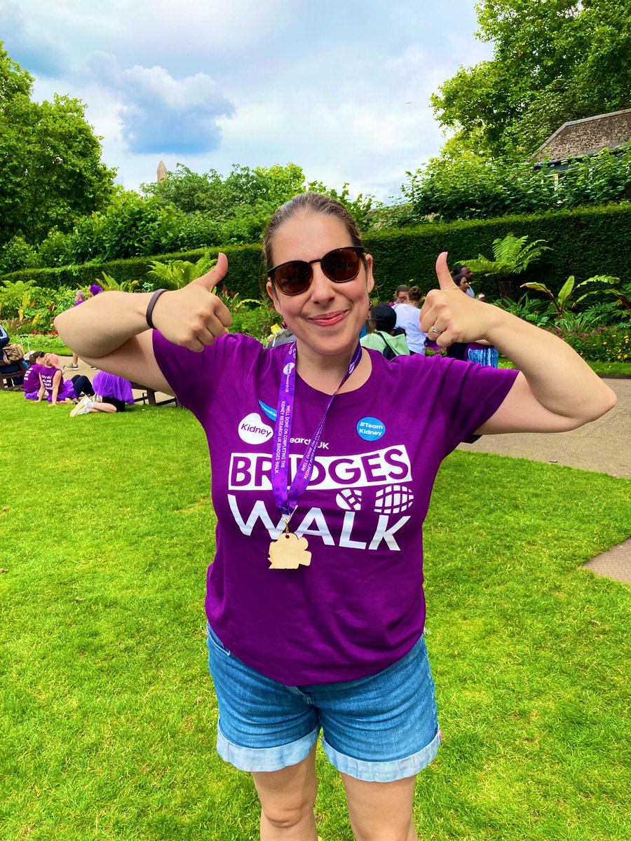Epic day doing the London Bridges walk for #TeamKidney
I walked for those with kidney disease, for those on dialysis, for the donors, for the transplant patients, for the surgeons/doctors/nurses and for those who didn’t live long enough to get their transplant 🙏🏽