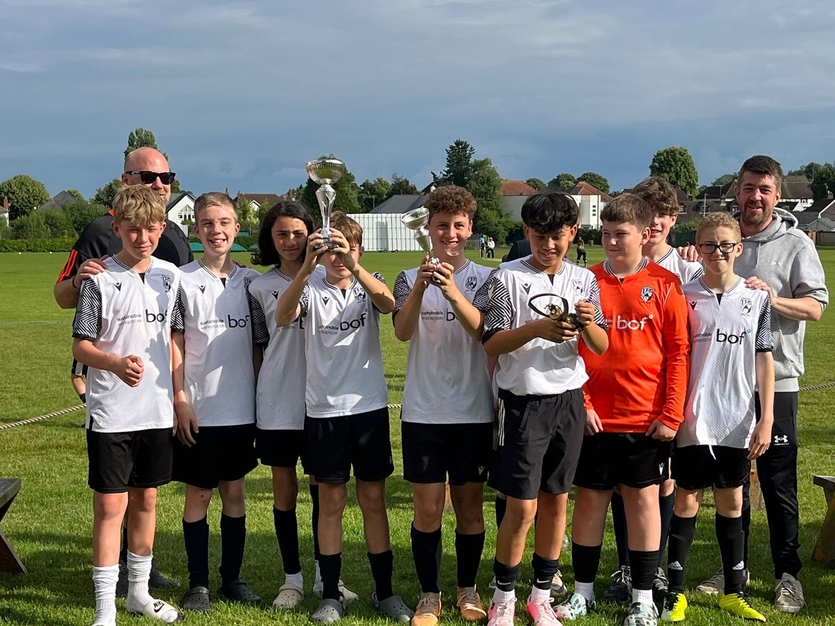 sullysportsfc's tweet photo. Congratulations to our U13s (next years U14s) for winning the Penarth Trophy on the weekend.  Well done. 
 Sully Whites also had top goal scorer and player of the tournament.  Our thanks to last seasons sponsor @bof_furniture https://t.co/XYyeN38ix8