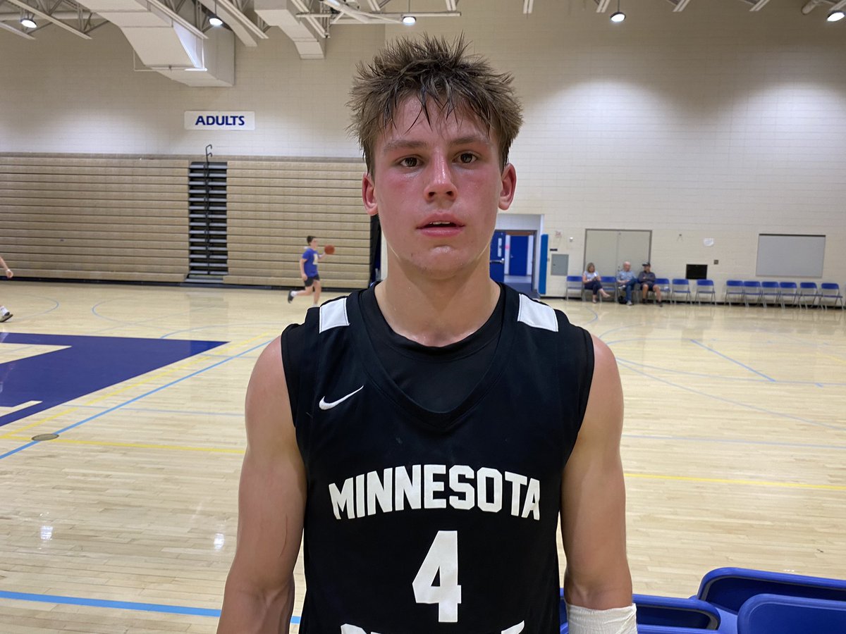 Emerson Droubie and Jake Dedominces each scored 15 <a href="/mn_select/">Minnesota Select Basketball</a> Koch for a 68-55 win over Rise

<a href="/PHCircuit/">Prep Hoops Circuit 🏀</a> #PHTheLastDance