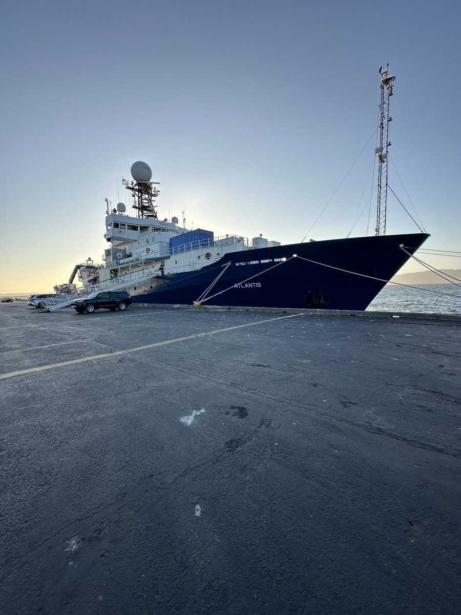 Chern0612's tweet photo. About to embark on a unique research expedition. Exploring hydrothermal vents!!!??? Not sure what im getting myself into 😆 but excited to be on board @WHOI Atlantis R/V with the Kahn Lab from @MLMLmarinesci for the next three weeks⛴️🪱 https://t.co/4lOXP3YYat