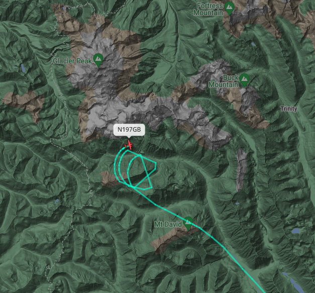 Wa_fire_watch's tweet photo. #ShooflyFire Possible new start just north of the Shoofly Fire! This fire would be just South of Glacier Peak! Awaiting more details on this possible new fire! Wind gusts in the area are around 20 MPH! Not much is known on this possible new fire, but air attack is on scene! https://t.co/QtlIjOlSyN