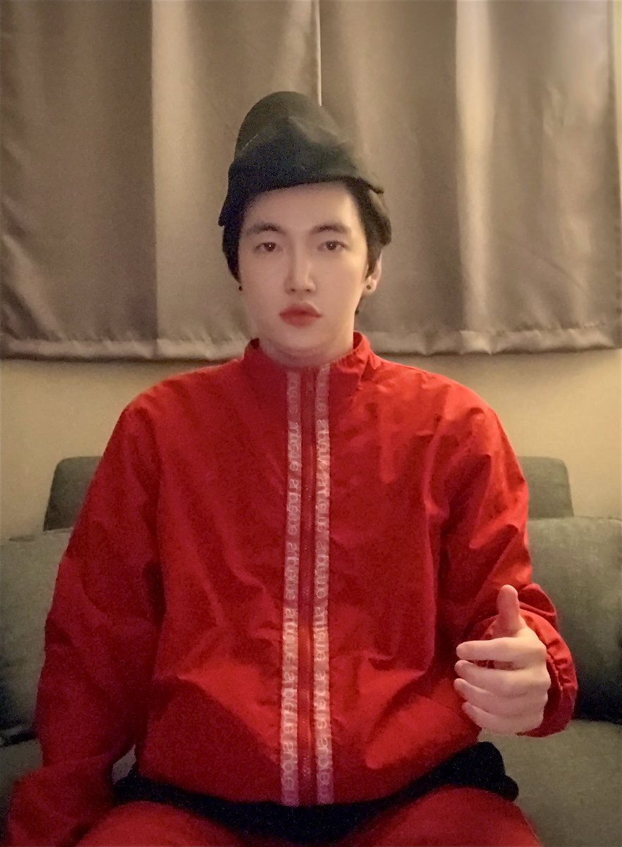 1991년 7월 15일 1살이었던 이 아이는
2024년 7월 15일 34살 이 어른이 됩니다.
제이훈의 생일을 축하해주셔서 감사합니다🎂
#newandb #뉴앤비 #jhoon #제이훈 #birthday #생일
