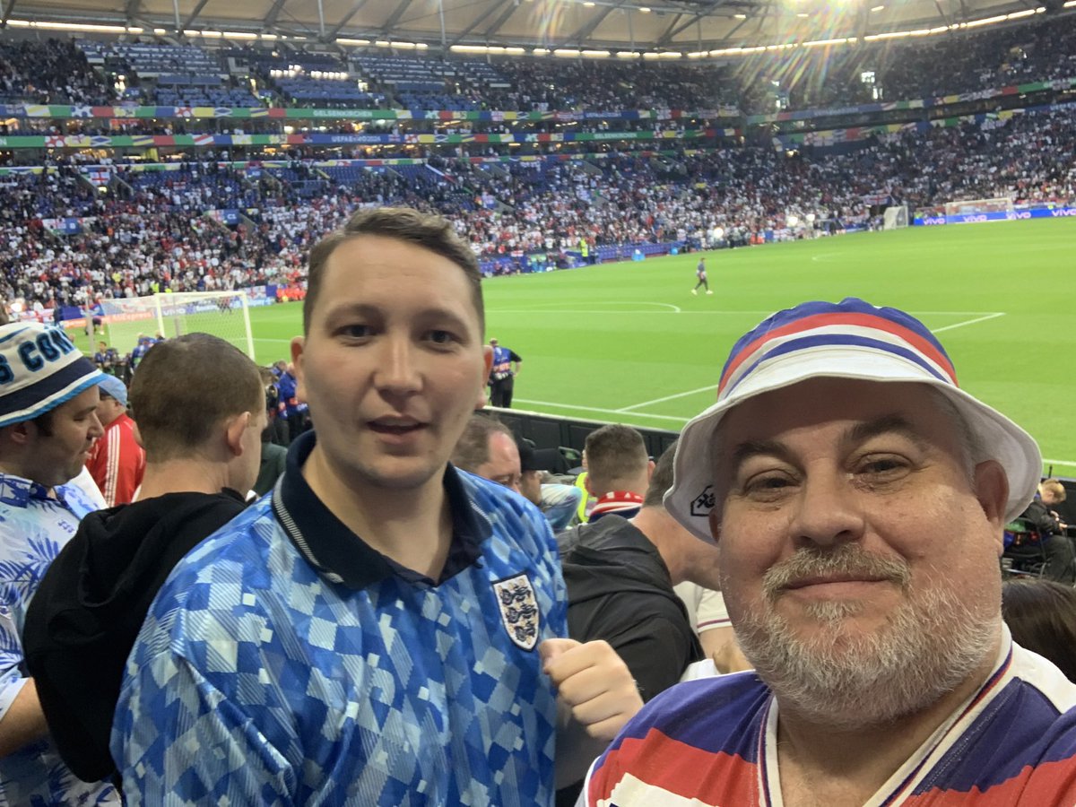 Let’s finish this tournament how we start it. Come on England 🏴󠁧󠁢󠁥󠁮󠁧󠁿 #AllTogetherNow