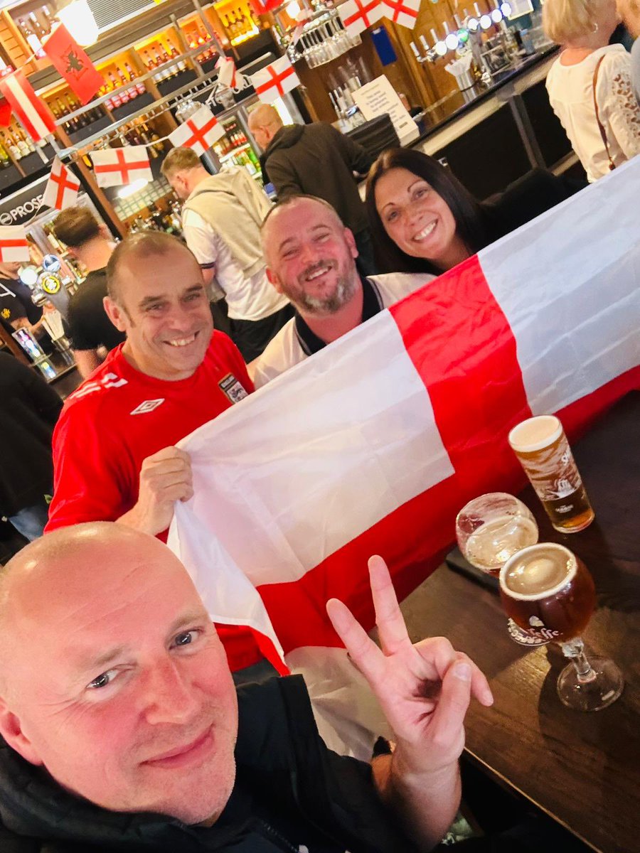 eccy1981's tweet photo. @SkySportsNews #SSNThreeLions https://t.co/I4D0Fh7BKi