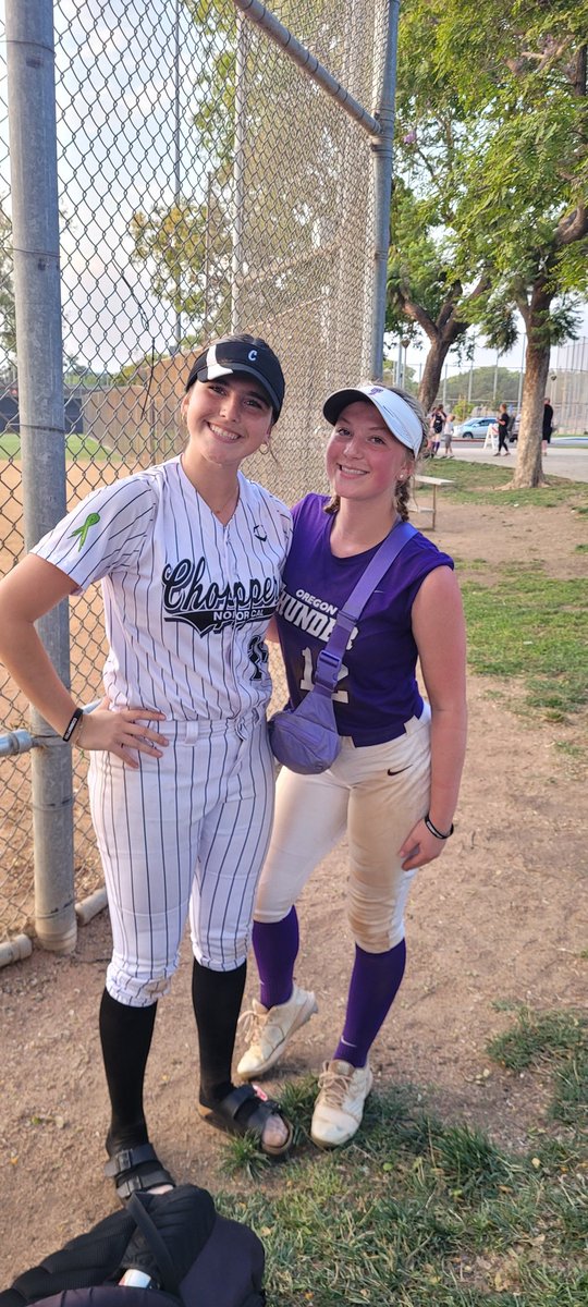 Choppers18u's tweet photo. @Choppers18u Keira Sullivan had a chance to compete against her future Wildcat teammate Ally Downing of Oregon Thunder 18U over the weekend at @USASoftball Champions Cup in Irvine. Go @LinfieldCatball 🖤💜 @NorCal_Choppers @CoachJVaughan https://t.co/dooV1JoBFb