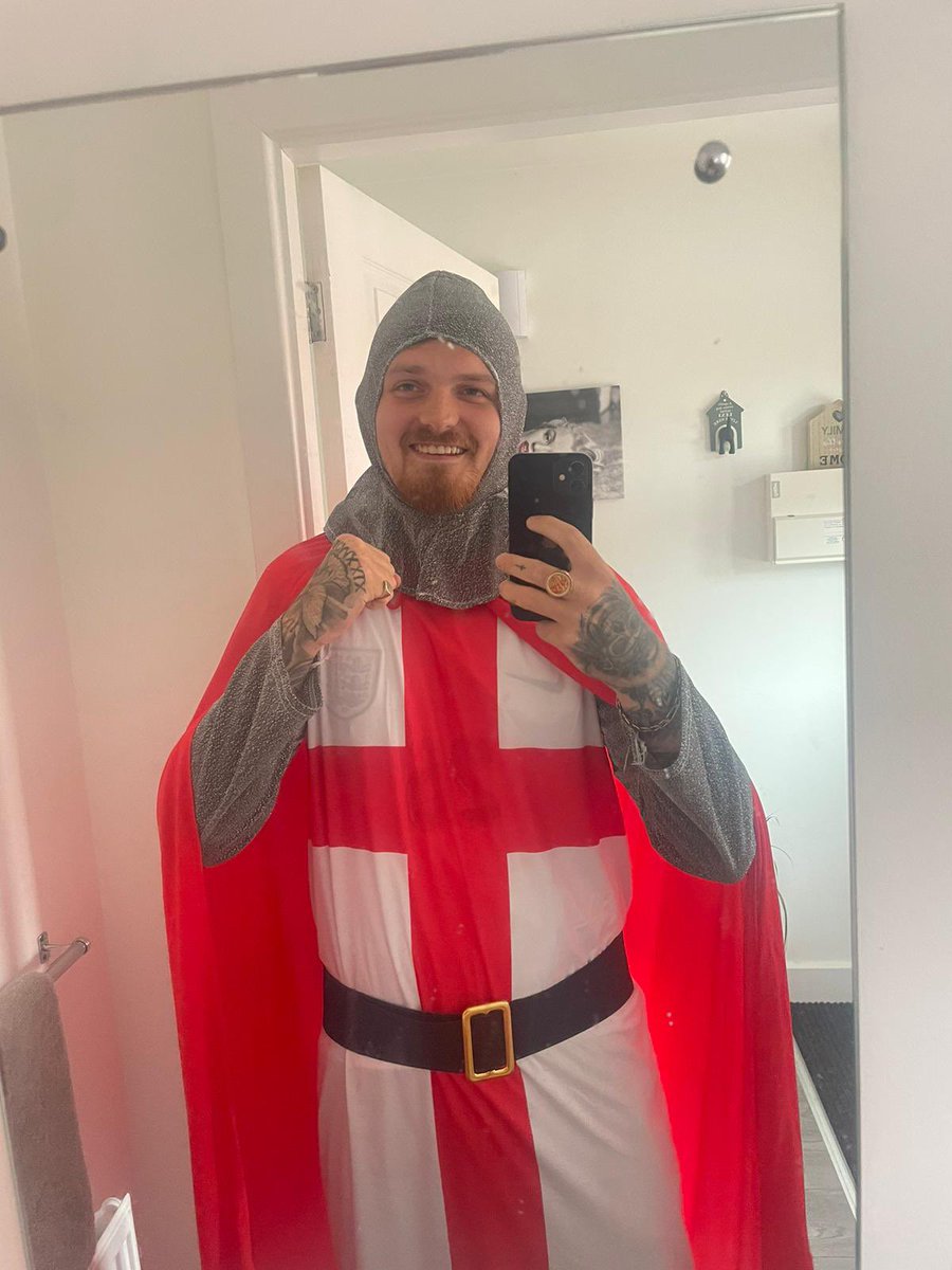 #SSNThreeLions

Warren, EDGELEY 🏴󠁧󠁢󠁥󠁮󠁧󠁿