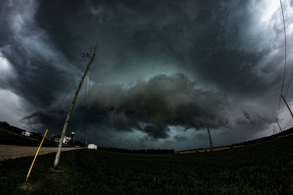 Fish eye shots
1217 pm July 14 2024 between st Jacob's and Elmira on Arthur St
Very large shelf cloud amazing tree scraper shelf

#onstorm
#onwx
#ShareYourWeather
<a href="/IWeatherON/">Instant Weather Ontario ❄️</a>
<a href="/StormhunterTWN/">Mark Robinson</a> i must have been super near you today
<a href="/HowesNathan/">Nathan Howes TWN</a> 
<a href="/accuweather/">AccuWeather</a>
#stormhour
<a href="/xWxClub/">EXTREMEWEATHER.CLUB</a>