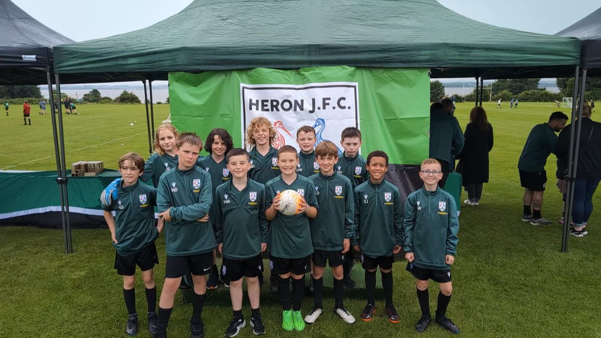 𝙃𝙚𝙧𝙤𝙣 𝙅𝙪𝙣𝙞𝙤𝙧 𝙁𝙤𝙤𝙩𝙗𝙖𝙡𝙡 𝘾𝙡𝙪𝙗 tweet media