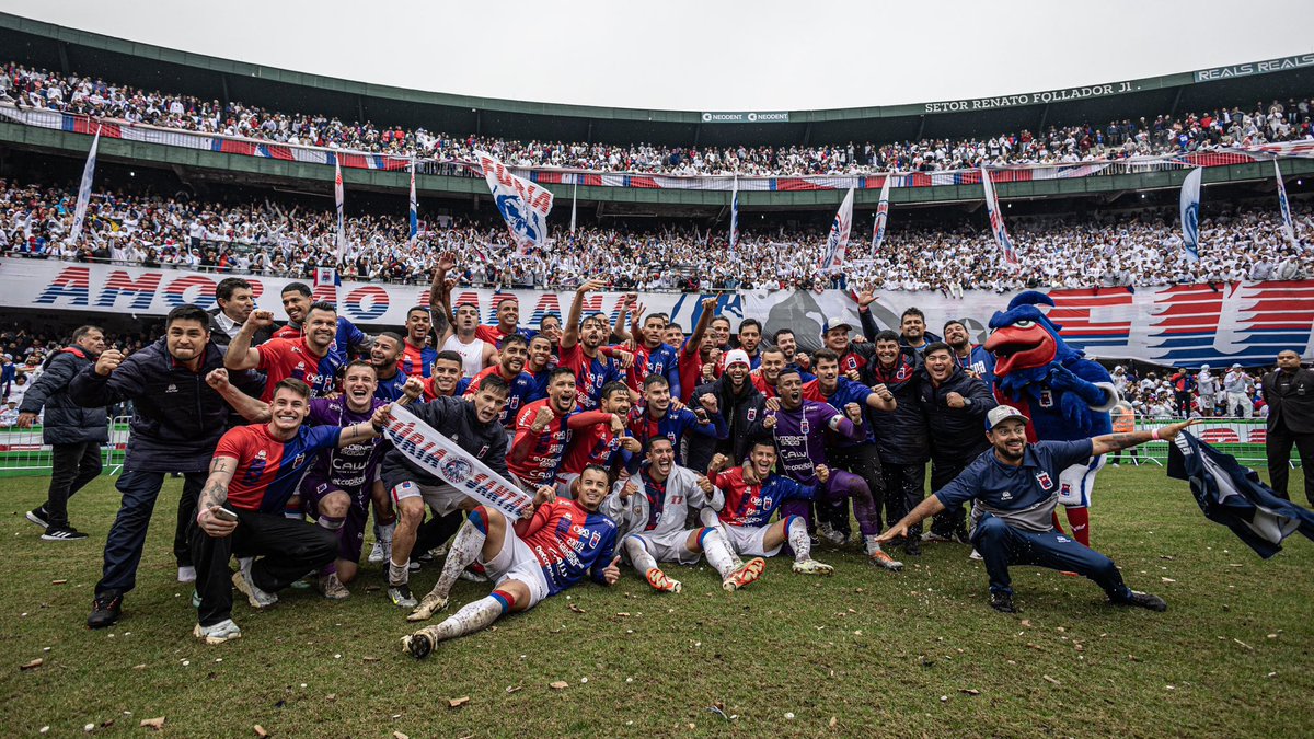 ParanaClube's tweet photo. 𝑺𝑰𝑵𝑬𝑹𝑮𝑰𝑨! 

#ChoquePRC 🫀

📸 @dudshuszcz https://t.co/ahPgOiaiog