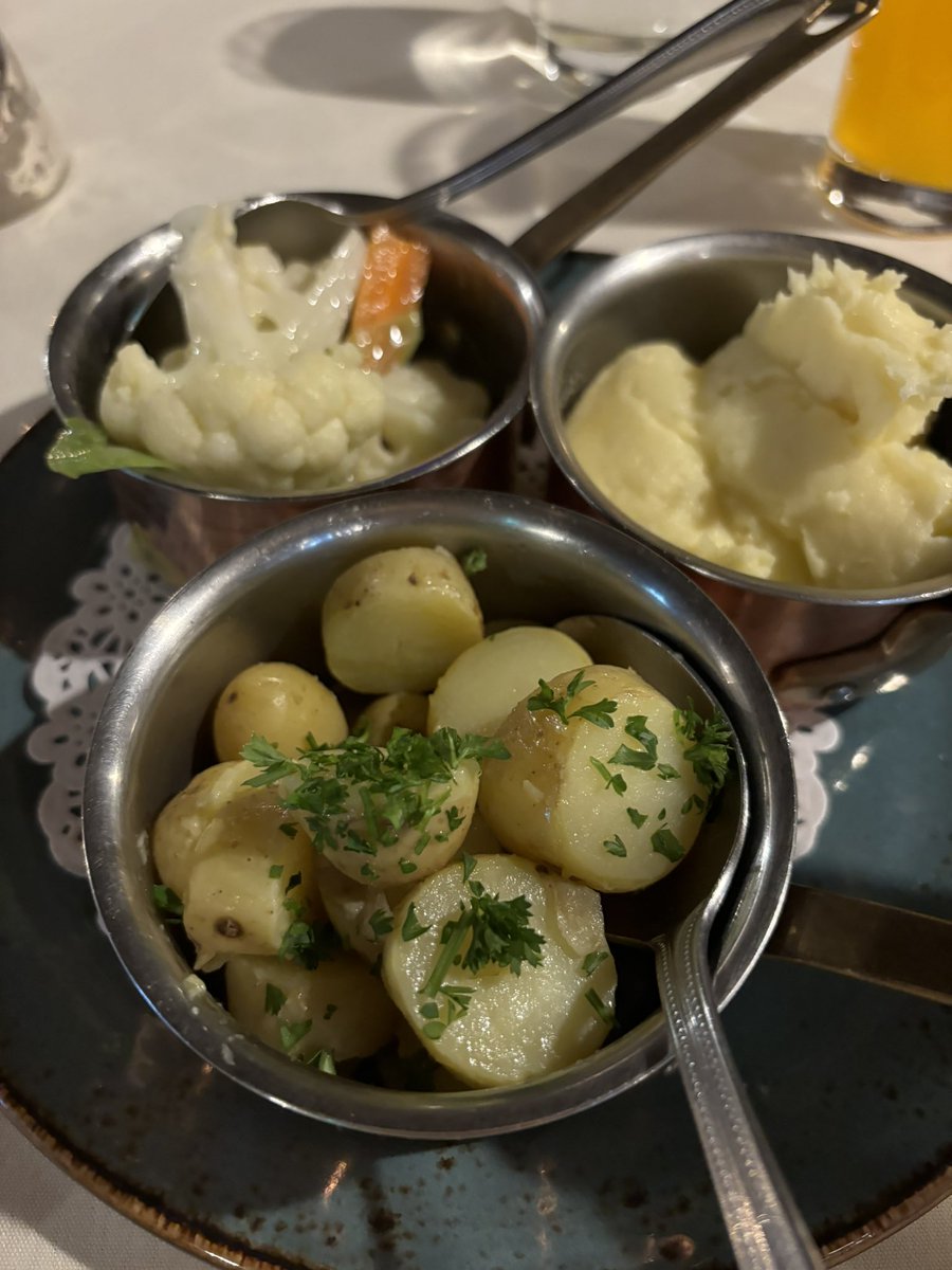 doogarry's tweet image. Absolutely gorgeous meal in @OldePost last night. Thank you Tara &amp;amp; Laura for looking after us so well. We’ll be back again.