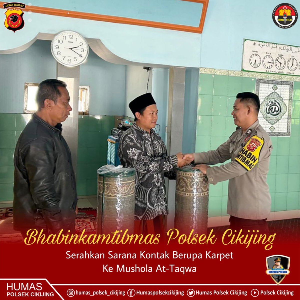ADebby9's tweet photo. Bhabinkamtibmas Polsek Cikijing Serahkan Sarana Kontak Berupa Karpet Ke Mushola At-Taqwa
#PolriHumanis, #PolriPresisi, #AyoJagaPersatuandanKesatuanBangsa, #CintaKebhinekaan, #spripimpoldajabar, #Spripim.polri, #Humaspoldajabar, https://t.co/h7omeWmE35