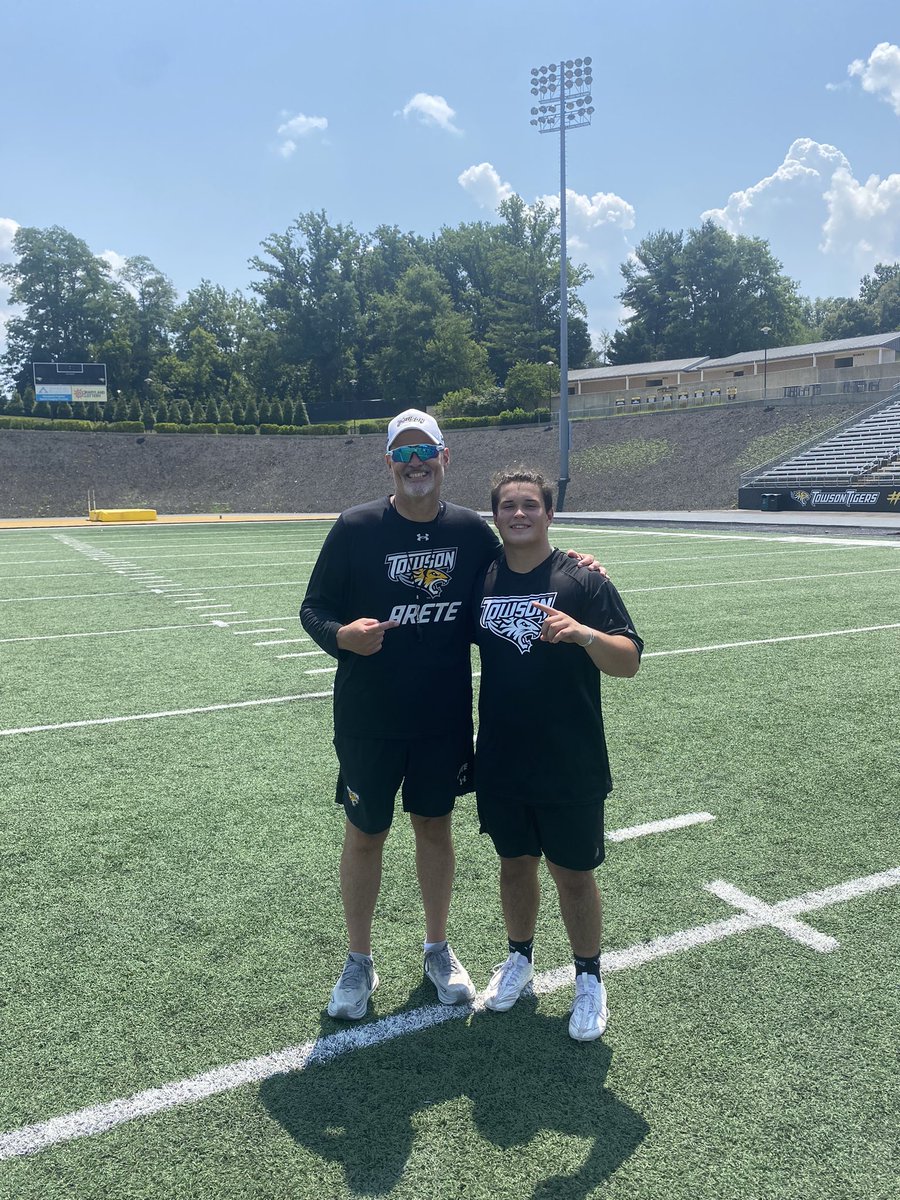 bwatkins54's tweet photo. had an amazing time at the towson specialist camp 🐯🐯 would love to be back for some more work! @WarhillF @CoachKrutsch @Towson_FB @PeteShinnick @WarhillFootball @coachj_rhodes https://t.co/tjDQJQnEXt