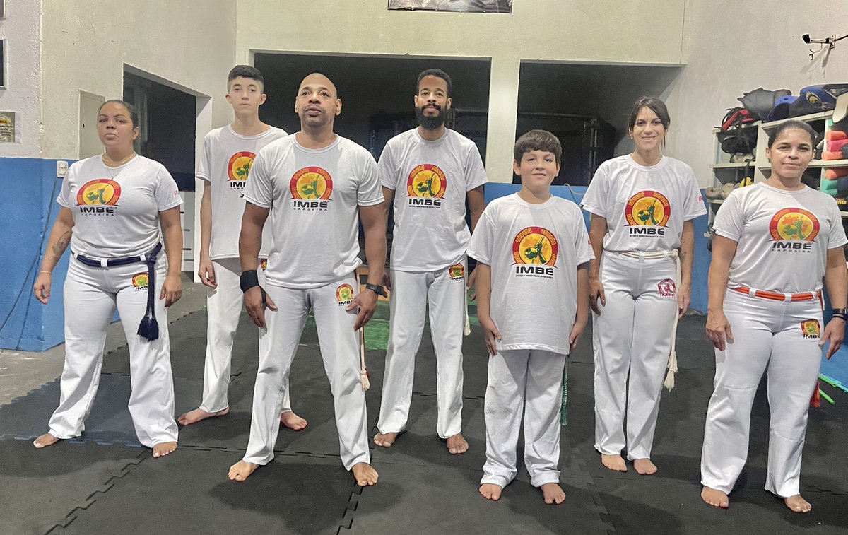 CycloneMestre's tweet photo. Imbe capoeira : A escola caçula de Araçatuba tem destaque no cenário esportivo local . https://t.co/EcR1V5dTcA
