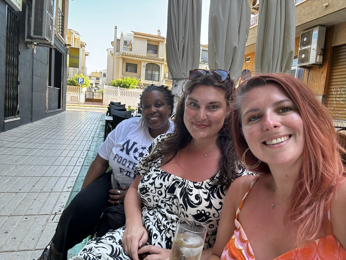 chaddychadx's tweet photo. Laura, Siza &amp; Liz watching the game from Spain - awkward  #SSNThreeLions https://t.co/pNfuJTLIeQ
