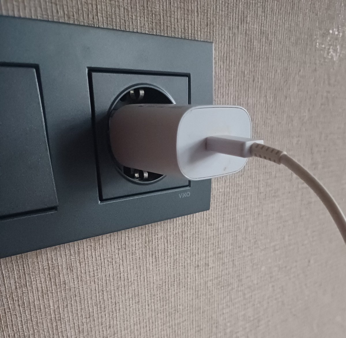 fikretcetinorg's tweet image. { وَمِنۡ ءَایَـٰتِهِۦۤ أَنۡ خَلَقَ لَكُم مِّنۡ أَنفُسِكُمۡ أَزۡوَ ٰ⁠جࣰا لِّتَسۡكُنُوۤا۟ إِلَیۡهَا }
[Rum: 21]

Sizi erkek ve dişi olarak yaratması da onun ayetlerindendir...