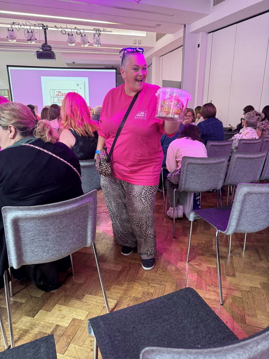 Georgina Moore tweet media