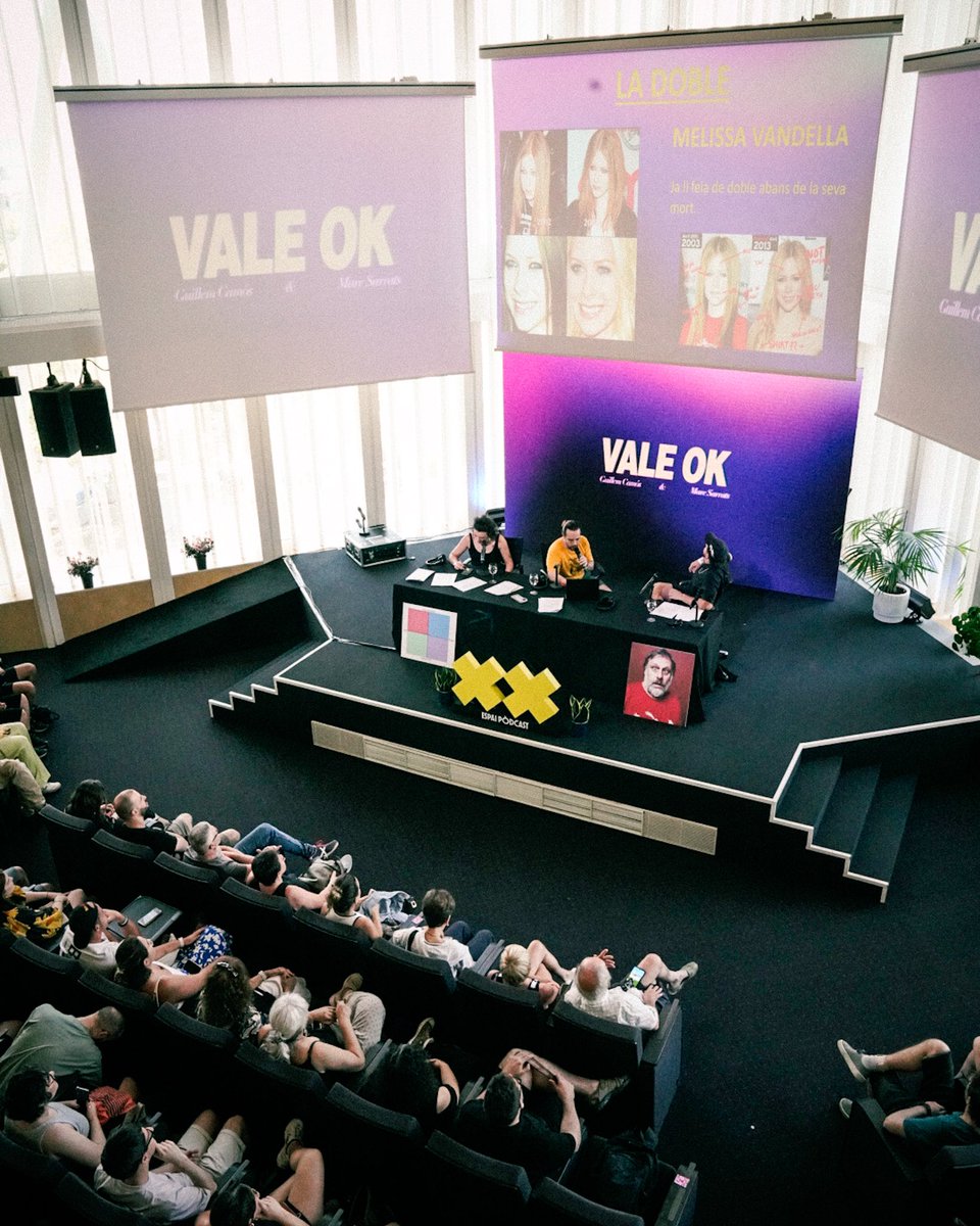 valeok_________'s tweet photo. GRACIES PER VENIR!!! ens donem mes q per satisfetis amb el VALEOK LIVE SHOW d’ahir. si no vau venir trankis q el penjarem a spotify, pro nomes amb audio pk us pilli fomo i volgueu venir al proxim. gracies tb obviament a @cruillabcn per programar podcasts wapissims. bon estiu!!!🏝️ https://t.co/JfkoWxrX59