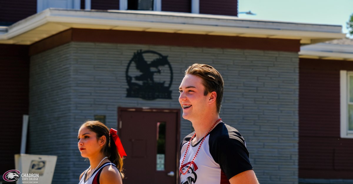 chadronstate's tweet photo. CSC Spirit soaring into Fur Trade Days 🦅☀️🥳 #chadronstatecollege #cscspirit #csceagles https://t.co/QX8FbqocWn