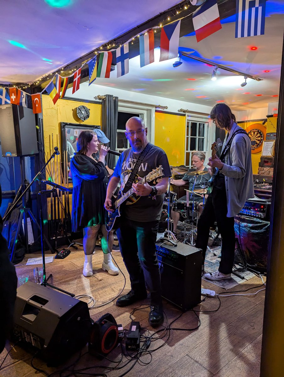 Dale Scriven tweet media