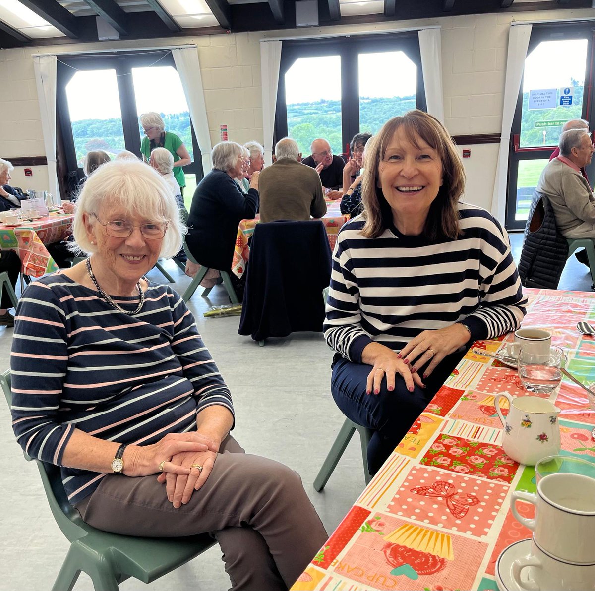 VillKitchenCIC's tweet photo. Volunteers make Village Kitchen happen every single week and you could be one too! 👋

You can deliver meals, serve or cook at our Lunch Club, help us clean up and create powerful bonds with those in need.

Join us today 👇
🔗 https://t.co/2p6bU5wWIt
📲 Contact 07830 220375 https://t.co/hjj8gJfEpd