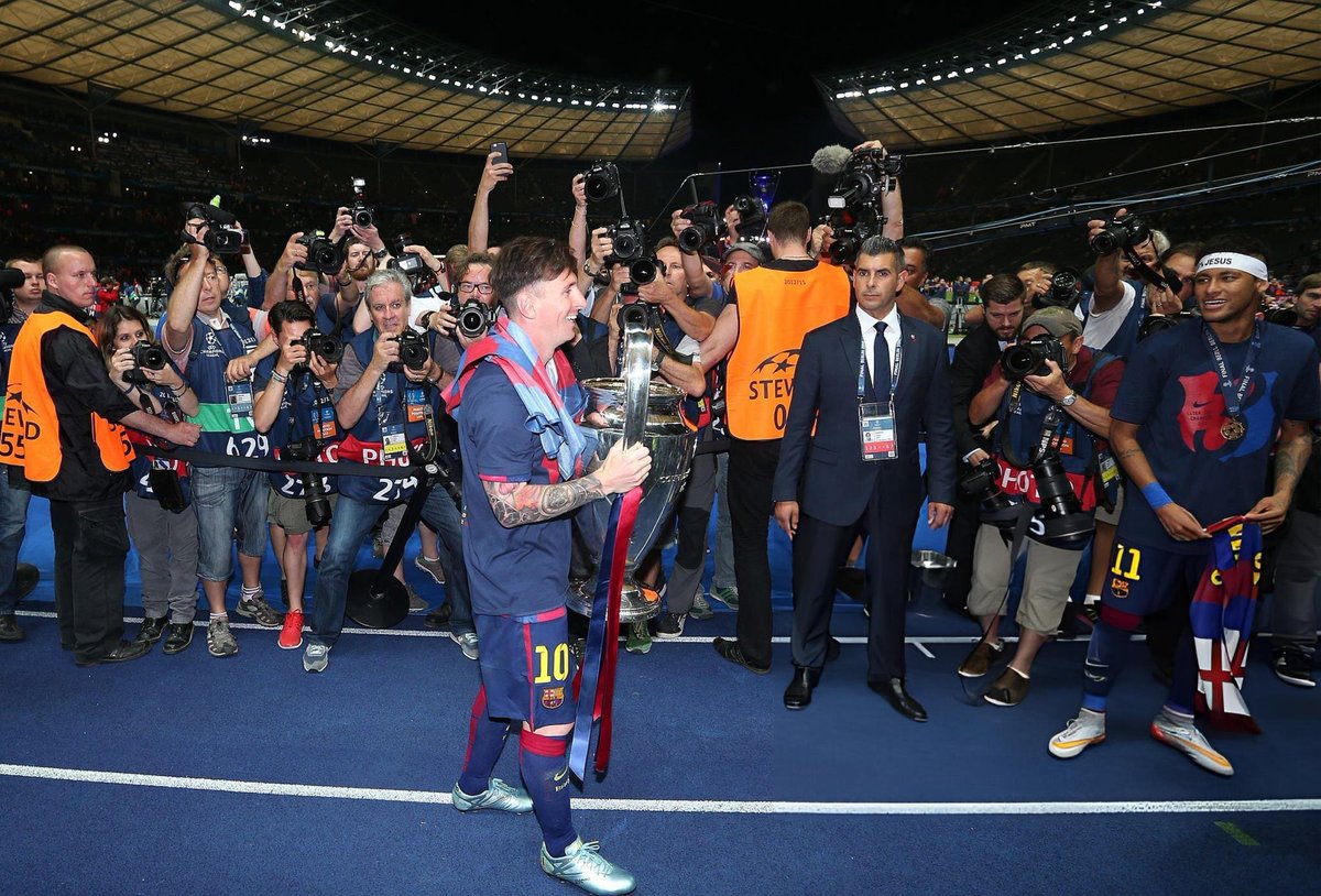 ElRonceroDelFCB's tweet image. ES EL MISMO ESTADIO NO