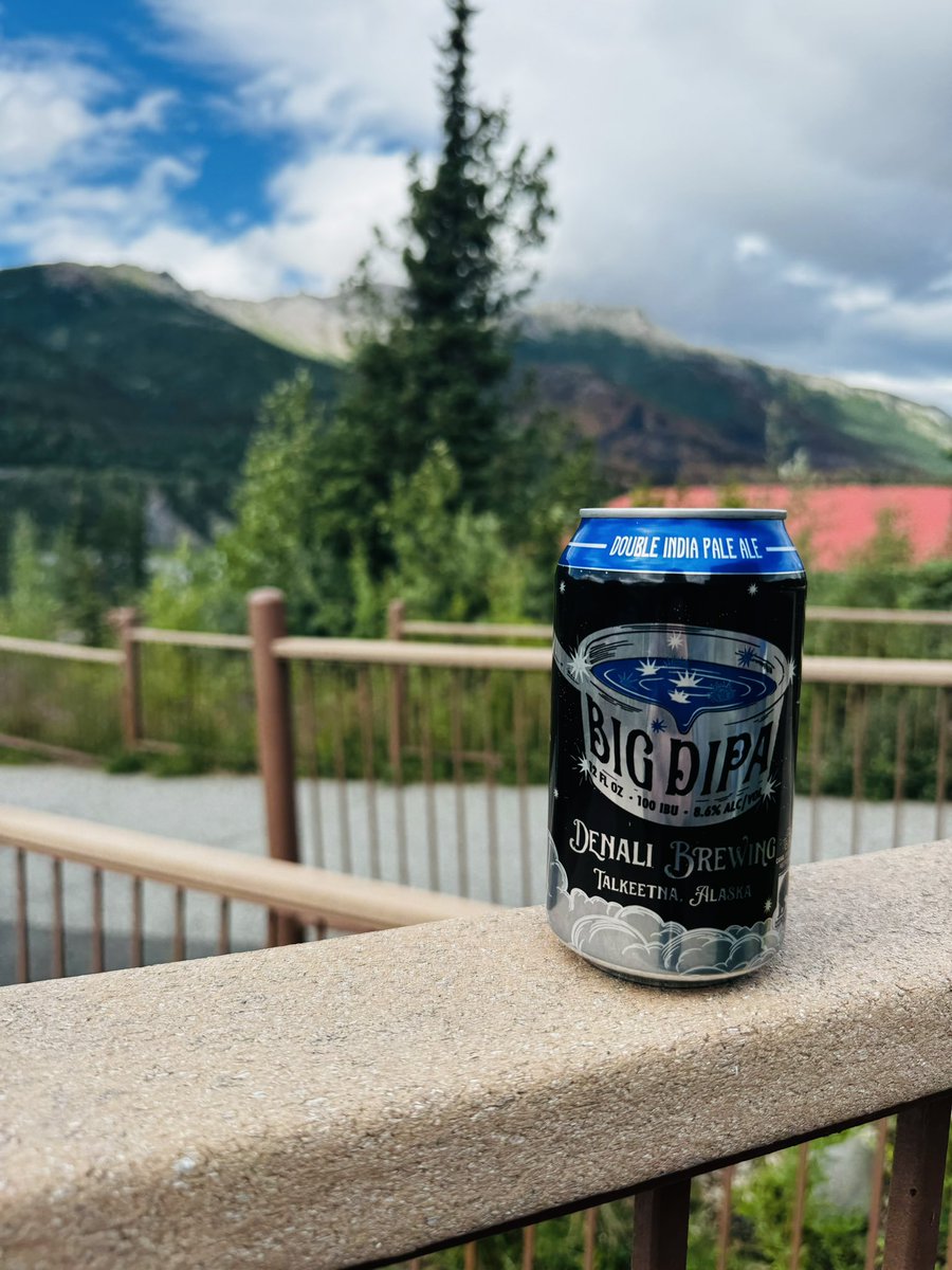 Enjoying a great Double IPA from <a href="/DenaliBrewing/">Denali Brewing</a> on the deck of the Denali Princess Lodge