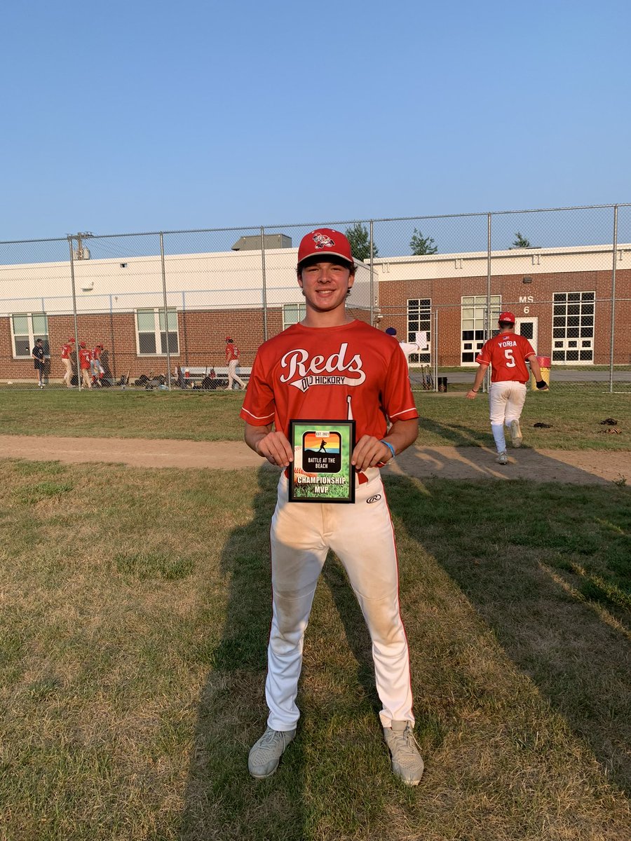 The Old Hickory Reds are your 17/18u Select Battle at the Beach Champions! The Championship Game MVP is Ryan Jamieson! #champions