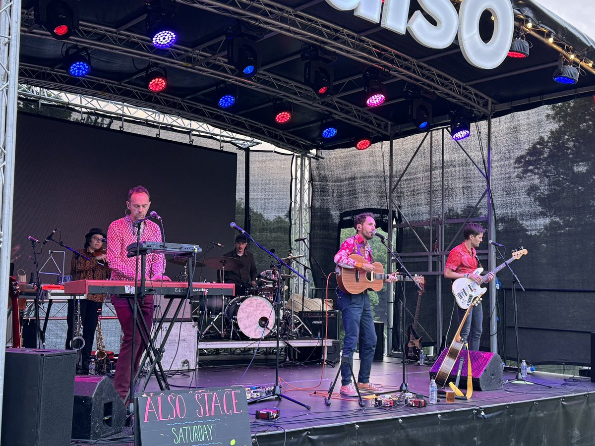 Yet another inspiring weekend at the <a href="/AlsoFestival/">ALSO</a> - my tenth year! It was lovely to chat with <a href="/d_a_robson/">David Robson</a>, Robin Ince, and Jessica Hepburn. So many wonderful speakers and performers.