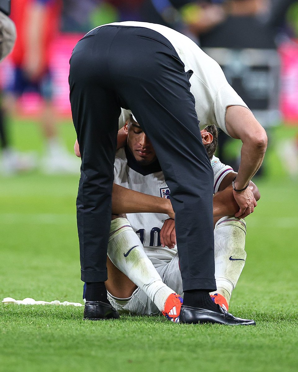 UEFAEURO's tweet image. Fought to the very end time and time again...

So much to be proud of, @England 🦁

#EURO2024