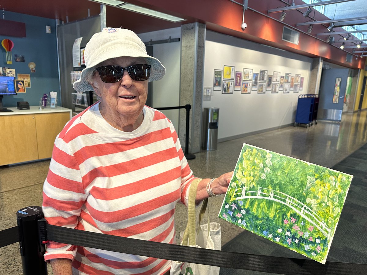 PhxLibrary's tweet image. Monet would approve! 🎨 Look at these wonderful landscape paintings from Yucca Library’s Masterpiece Monday Program. 

Why not create your own masterpiece? Learn something new at your local #PhoenixPublicLibrary this summer! bit.ly/3W9JDV3