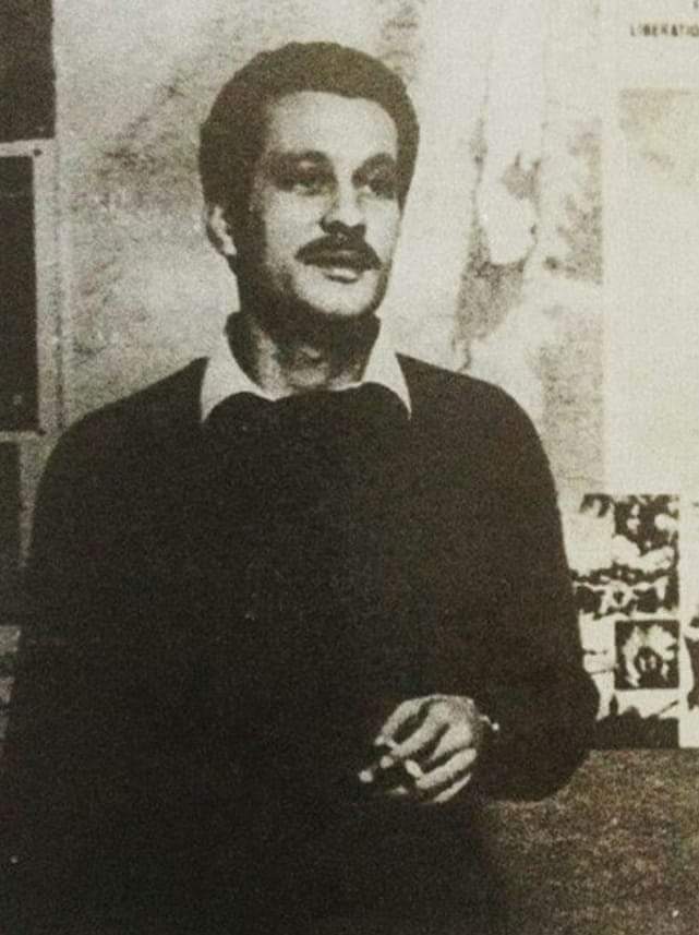 OSNMITALY's tweet photo. "Rubano il tuo pane, poi te ne danno un pezzettino, poi ti ordinano di ringraziarli per la loro generosità. Quant’è grande la loro insolenza."

Ghassan Kanafani, scrittore palestinese. https://t.co/GODiJhmNpl