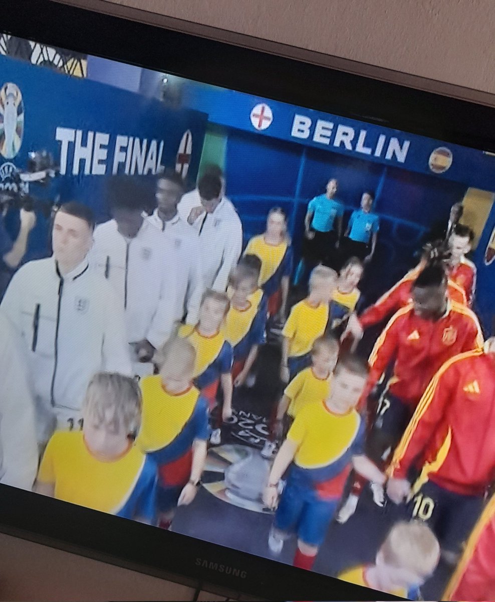 𝗟𝗲𝗸𝗮 🇨🇴 🙃 tweet media