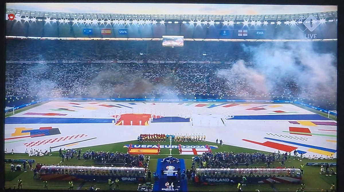 Wordt weer lastig voetballen #spaeng #UEFAEuros2024 #Eurocopa2024