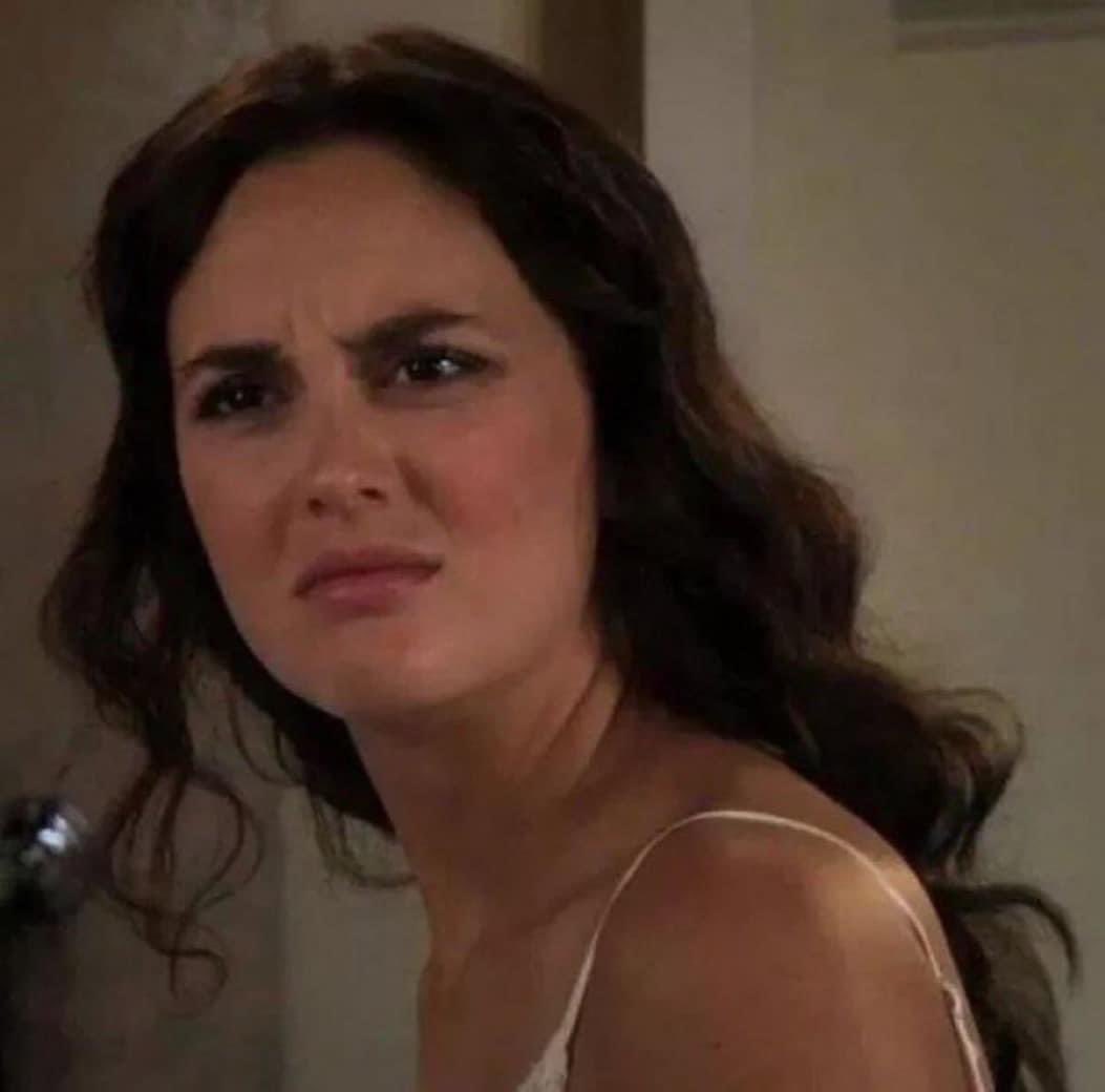 Blair Waldorf tweet media