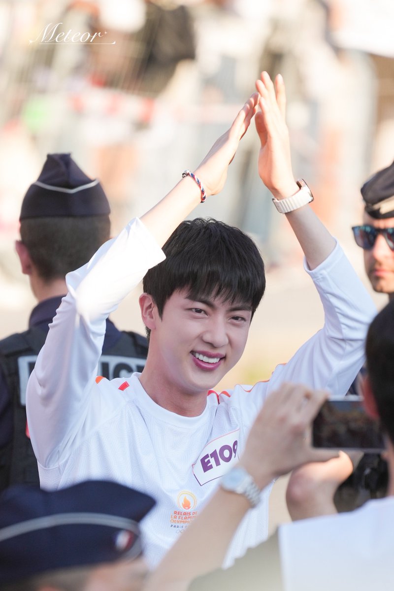 Meteor_Jin's tweet photo. 240714

OLYMPIC TORCHBEARER JIN

#BTSJIN #BTS #JIN #방탄소년단 #김석진 https://t.co/FGxmhNNX4b
