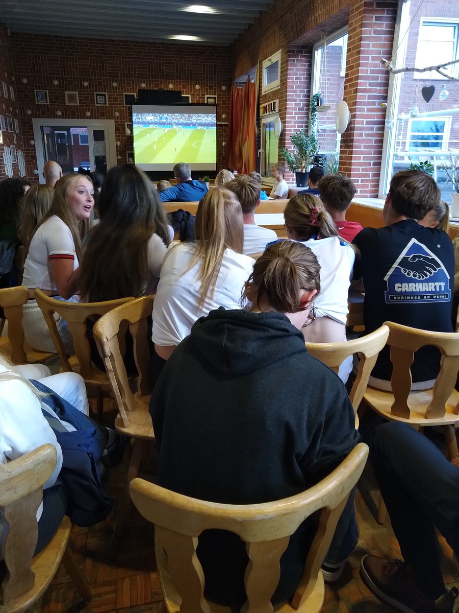 mflfinham's tweet photo. Our @FinhamPark @Finham6thForm students have arrived safely in Kiel and are getting to know their new German friends over the football https://t.co/jA96utHTO7